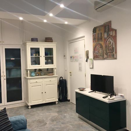 Bilocale Alle 5 Terre Monterosso 200M From The Beach Monterosso al Mare Bagian luar foto