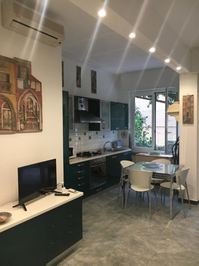 Bilocale Alle 5 Terre Monterosso 200M From The Beach Monterosso al Mare Bagian luar foto